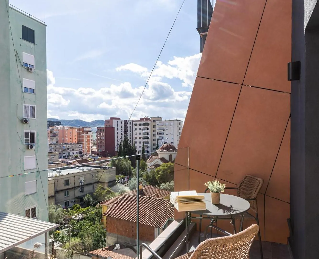 Aparthotel Ener Studios Tirana