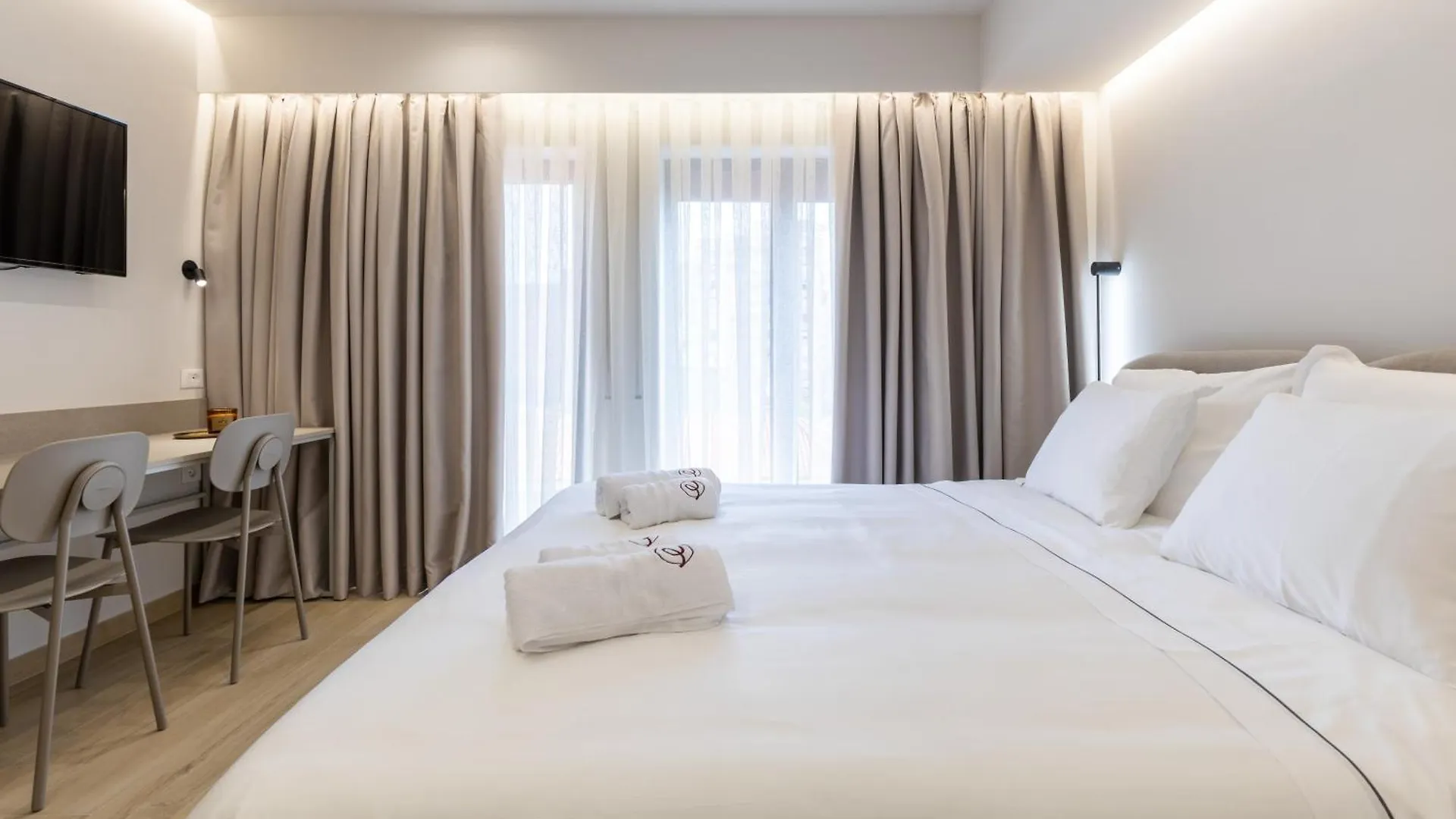 Aparthotel Ener Studios Tirana